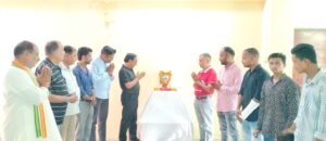 118th birth anniversary of former Chief Minister Kamlapati Tripathi celebrated in Bahraich