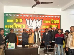 Janata Durbar: MLA Vinod Shankar Awasthi heard public problems, strict instructions given to official