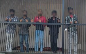 Police encounter in Gorakhpur: Seven criminals including three brothers arrested, one injured