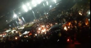 In Mahakumbh again, a long jam on major routes from the huge crowd of devotees, alert in Prayagraj and Varanasi after the Delhi stampede