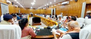 Minister in charge review meeting, resentment expressed on absent officials ... Watch VIDEO