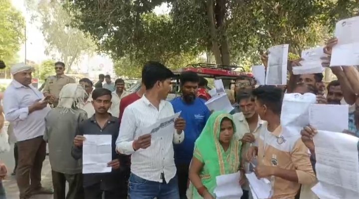 Badaun: Lakhs transactions revealed by opening fake accounts in the name of KYC