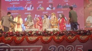 Colorful inauguration of Bahraich Festival-2025, Golden Girls stole attraction