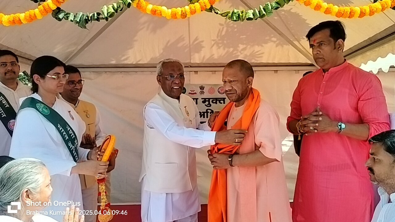 Chief Minister Yogi Adityanath's visit to Gorakhpur: The day passed with the resolve of service, education, condolences and social reform