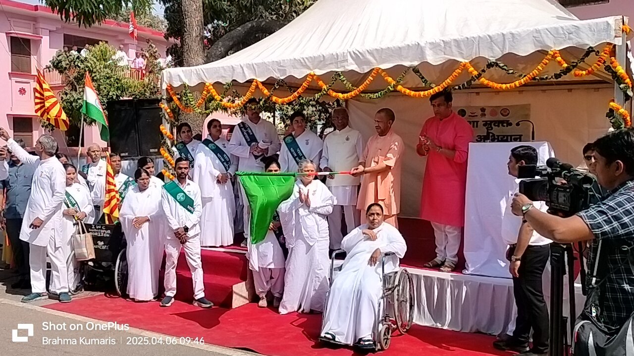 Chief Minister Yogi Adityanath's visit to Gorakhpur: The day passed with the resolve of service, education, condolences and social reform