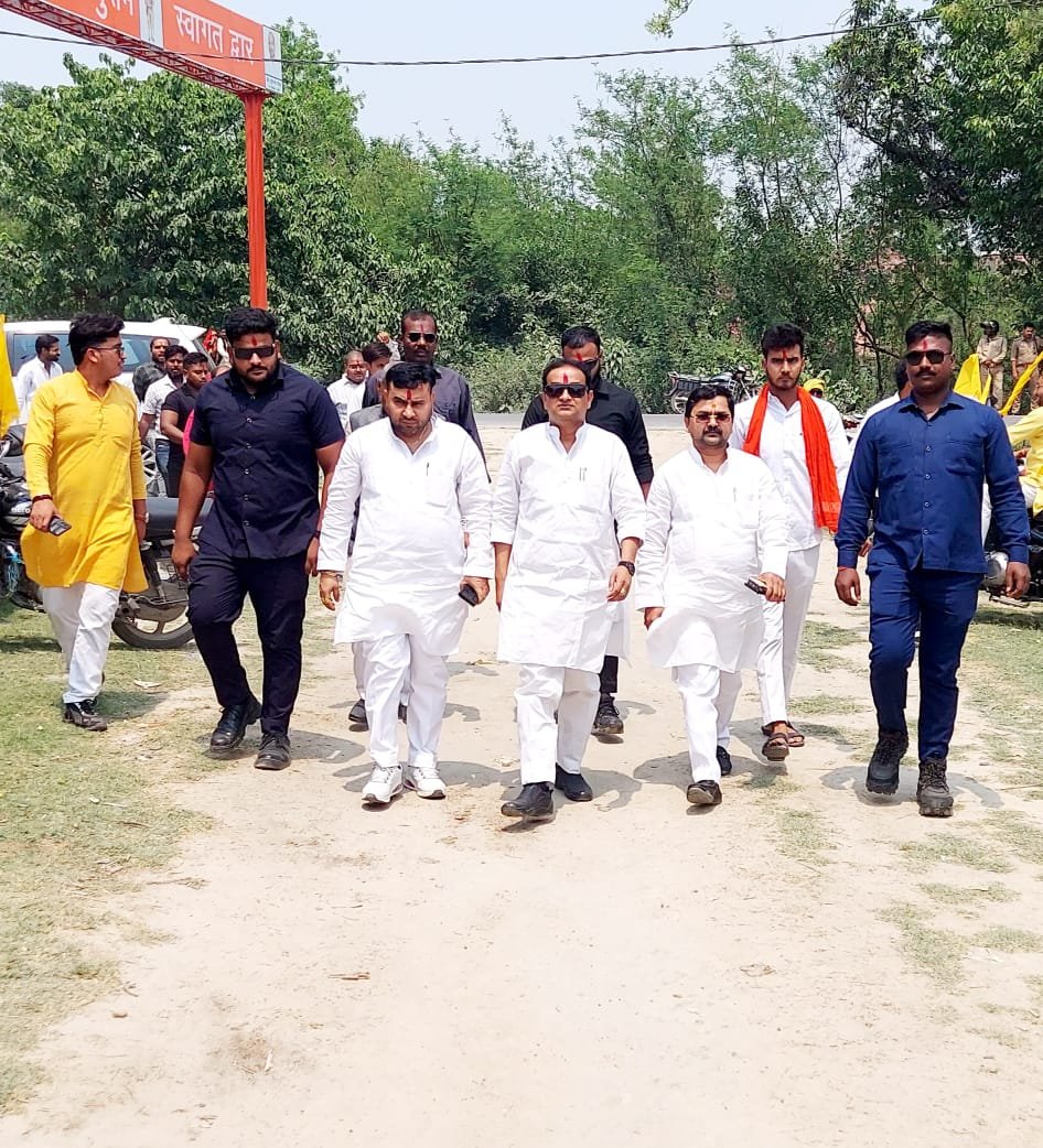 Bahraich became the center of religion and rituals under the leadership of the Parashuram army, the society came forward for the construction of the temple and Vipra Jagran: Pt. Rajkumar Bajpai