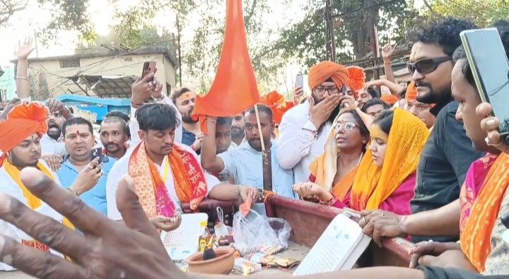 Ganga-Jamuni Tehzeeb's example seen in Ramnavami procession, Kesariamaya Bhagalpur