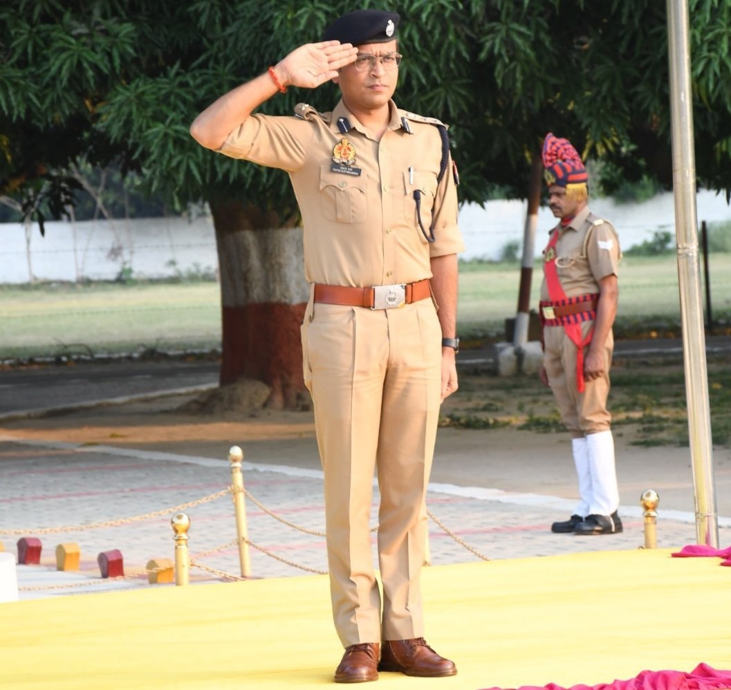 SP Kheri inspected the parade, instructions to maintain discipline and fitness to policemen