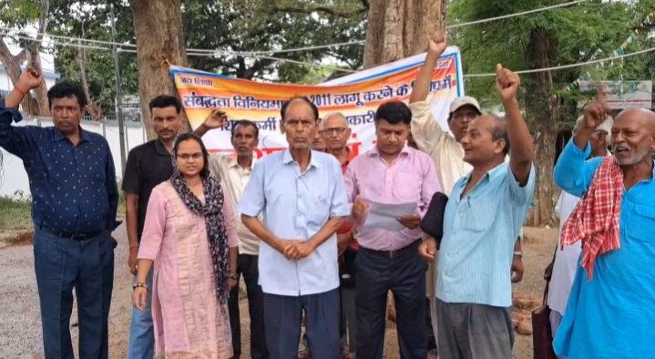 Teachers furious in protest against Regulations 2011, fierce demonstrations across Bihar including Bhagalpu