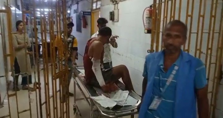 Two groups of students clashed in film style, coaching campus made, two serious injured