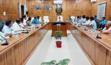DM Monica Rani reviews Basic Education Department, preparations should be completed before June 16