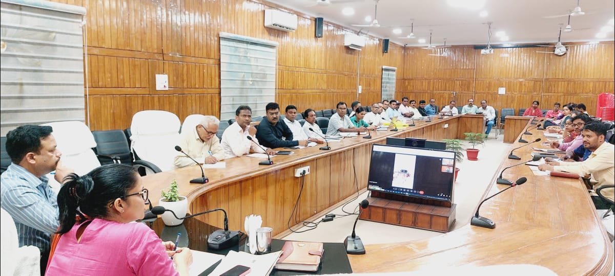 DM strict on slow progress of project ornamentation, instructions to withdraw money from working organizatio