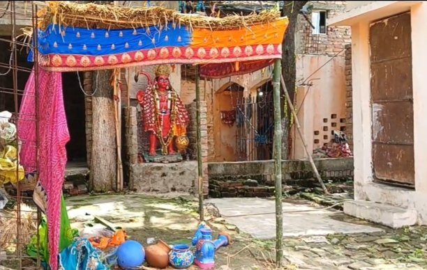 The groom ran away from the wedding pavilion: five years of love broken, there was a stir in the village ... see Vide