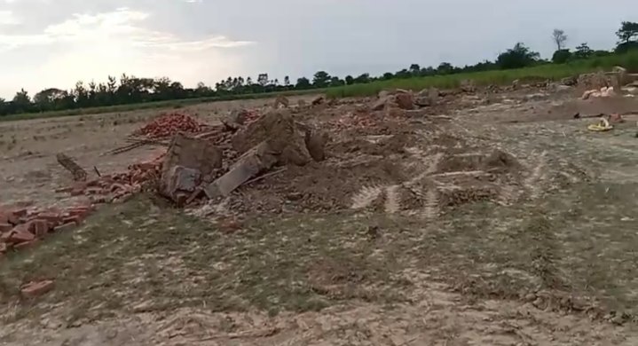 Ruckus over illegal construction in Fakharpur, Bahraich, administration took action