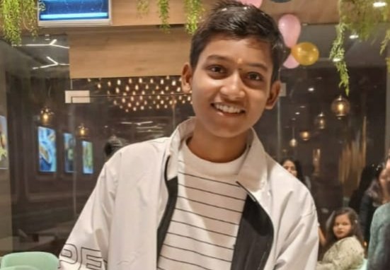 Shivanshu Kumar of Guthani won the Kendriya Vidyalaya Siwan, topped with 94.8% marks in class 10th.