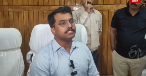 Four tombs were removed from Katarniaghat Century area in Bahraich, action under administrative supervisio