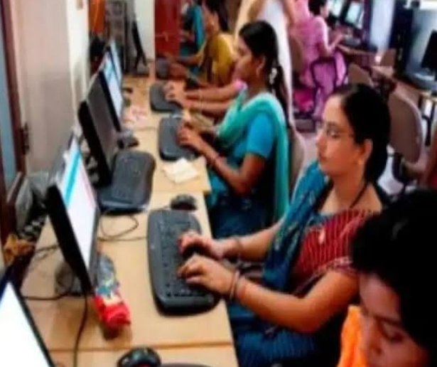 Free admission started in 'O' level and triple C computer course for backward class youth in Bahraic