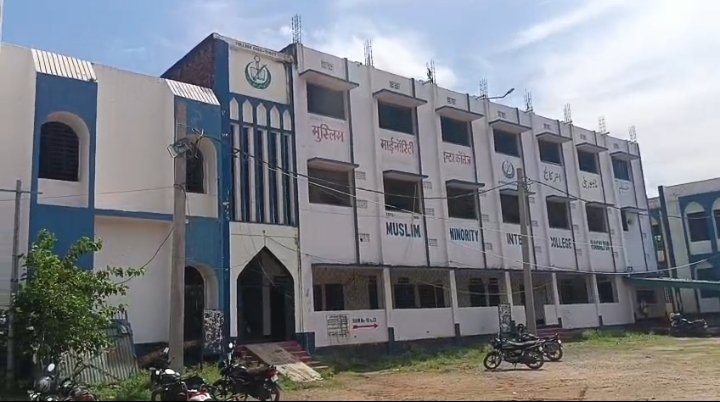 Javed Khan, secretary of Bhagalpur Muslim Inter School, said - I will not withdraw without election, a team is conspiring in the Education Committee