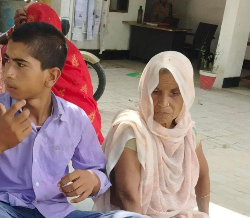Bahraich: The old lady and the family attack on the old woman and the family, they are evasive in the police action