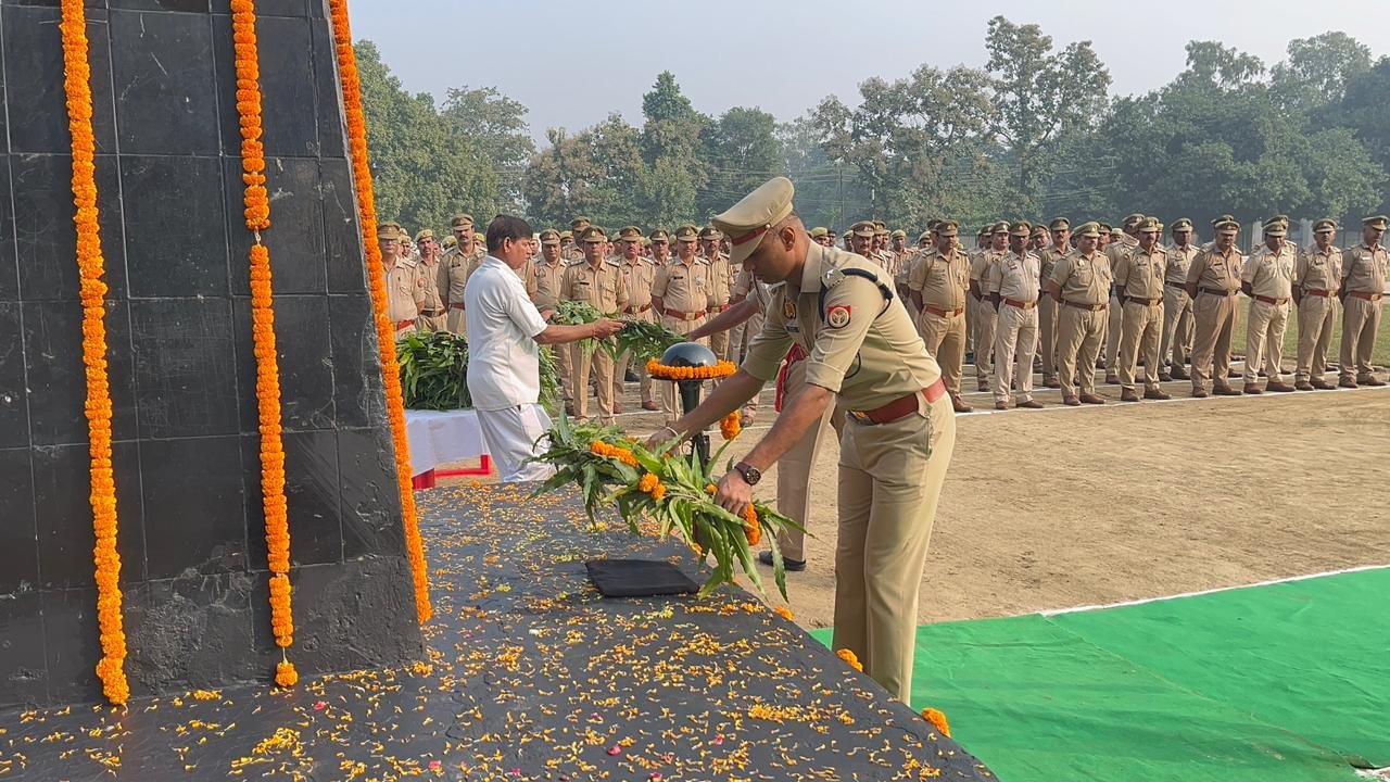 पुलिस स्मृति दिवस पर शहीद जवानों को भावभीनी श्रद्धांजलि